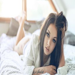 YSL水蜜桃：从香氛的魅力到护肤的秘密